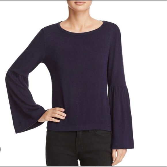 Bloomingdale’s Beltaine Bell Sleeve Brighton Sweater - Picture 1 of 6